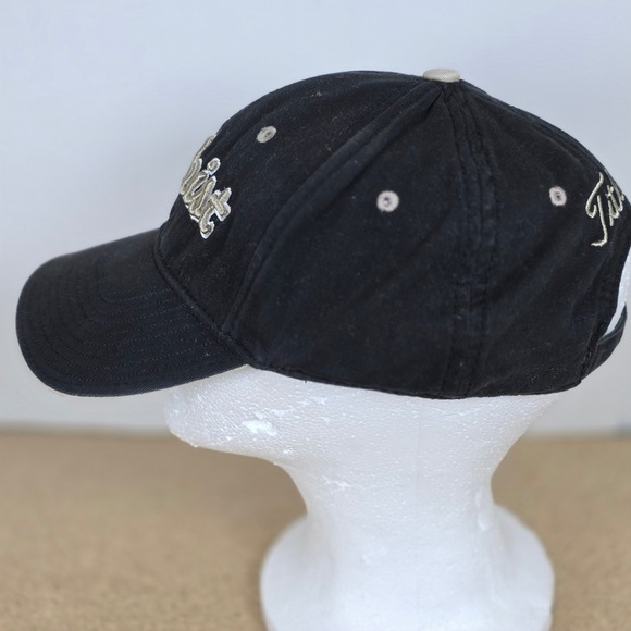 Titleist Black Golf Cap Hat Adjustable Strap Embroidered Logo by New Era - Picture 2 of 9